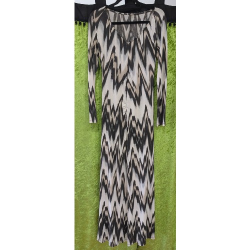 Charlie Brown Zig Zag Print Dress